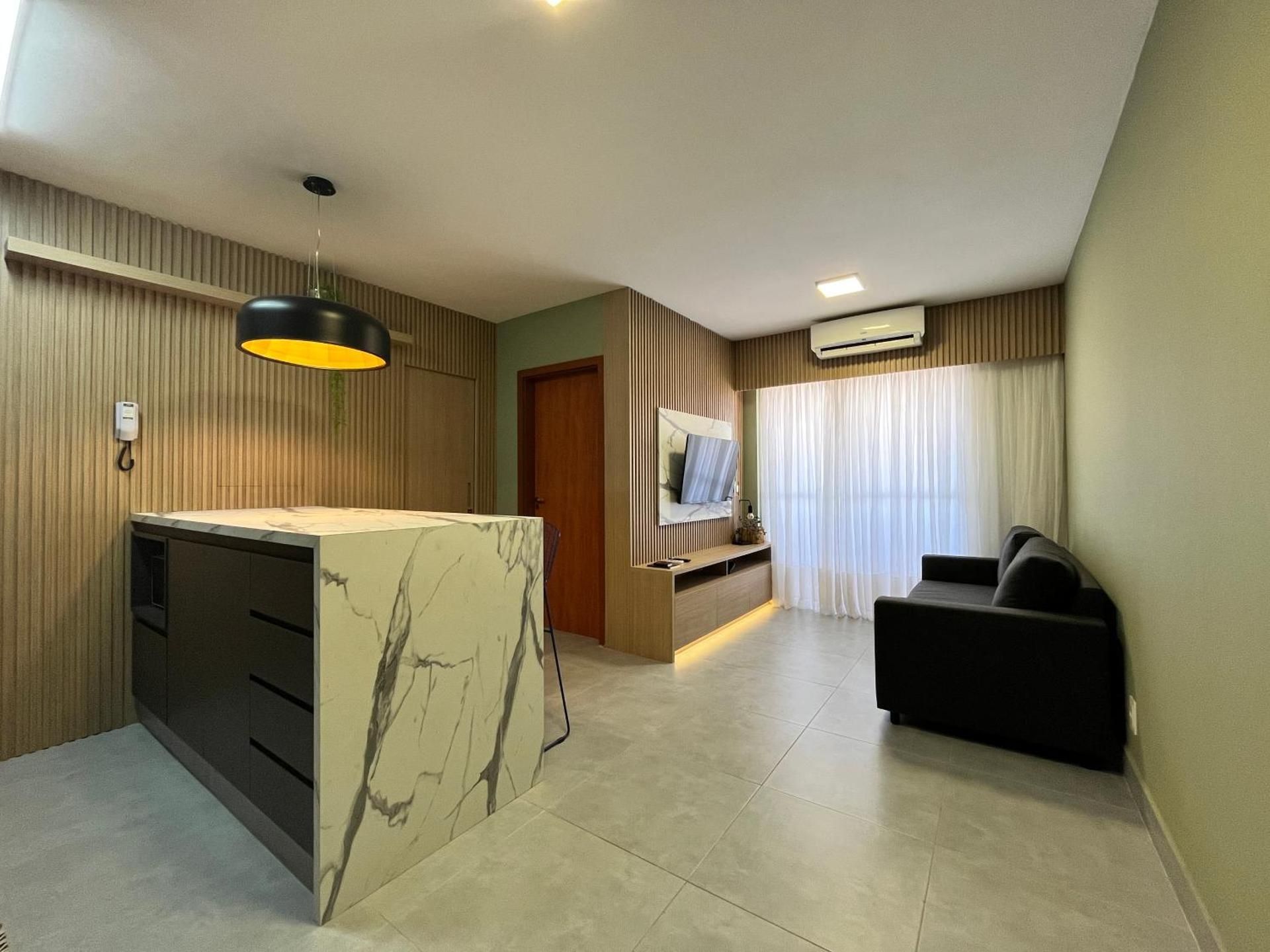 Apartment 15