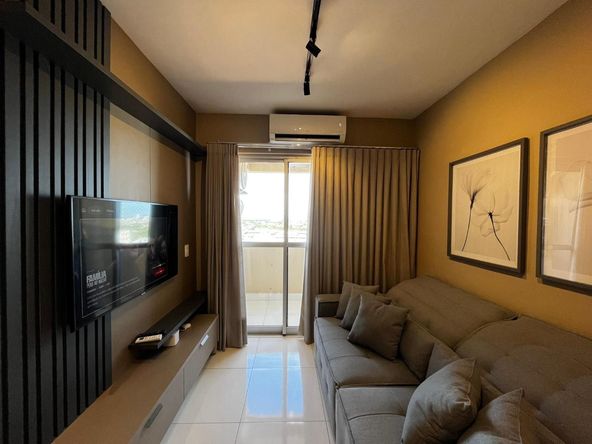 Apartment 25