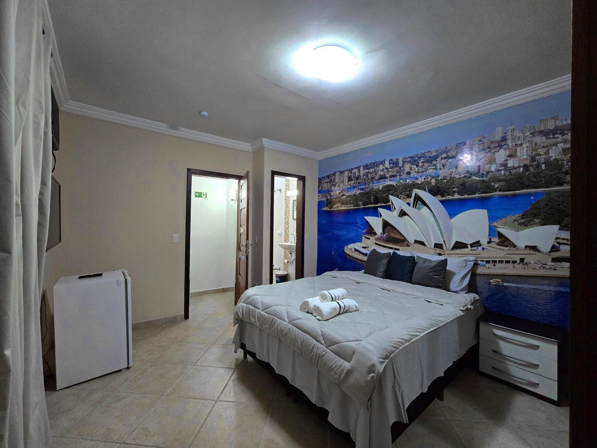 Deluxe Queen Room