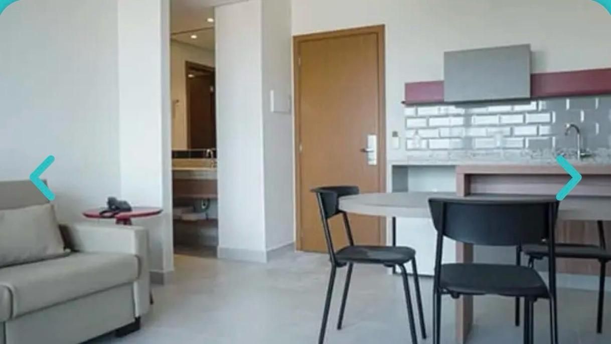 Apartment with Lake View
