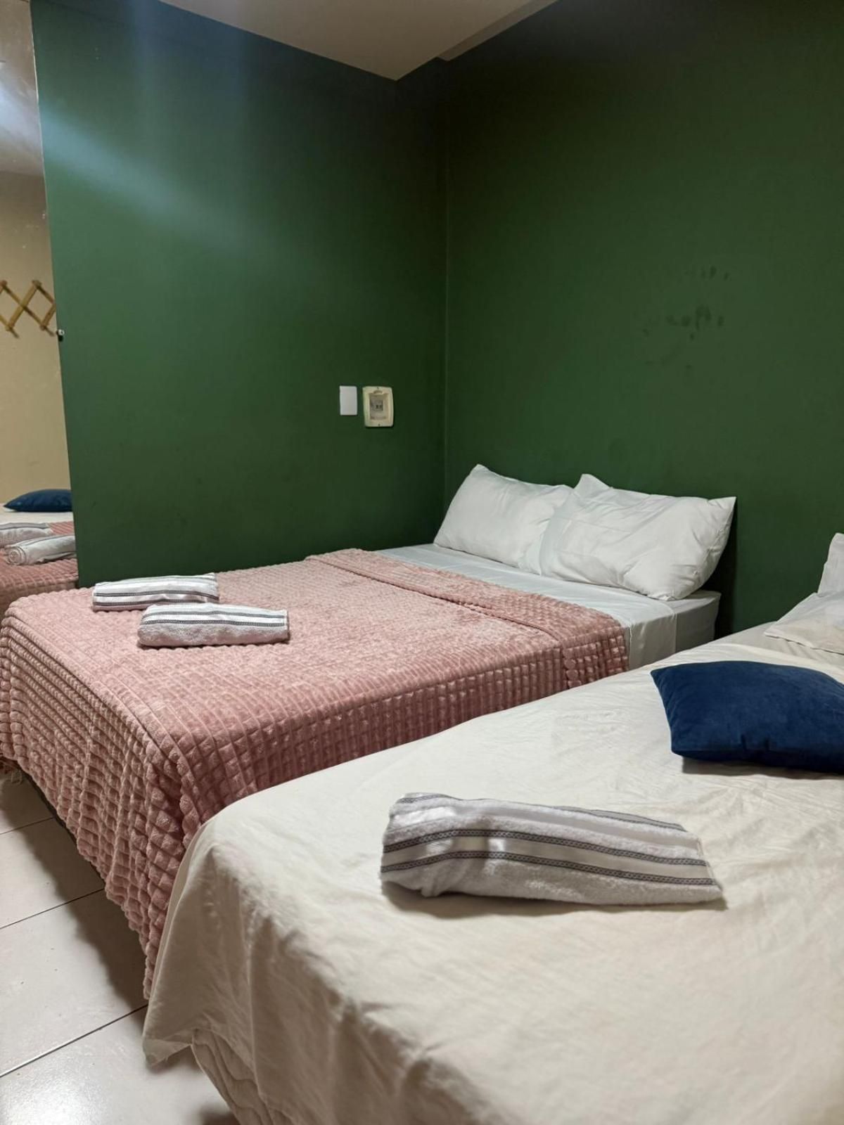 Double Room (1 Adult + 1 Child)