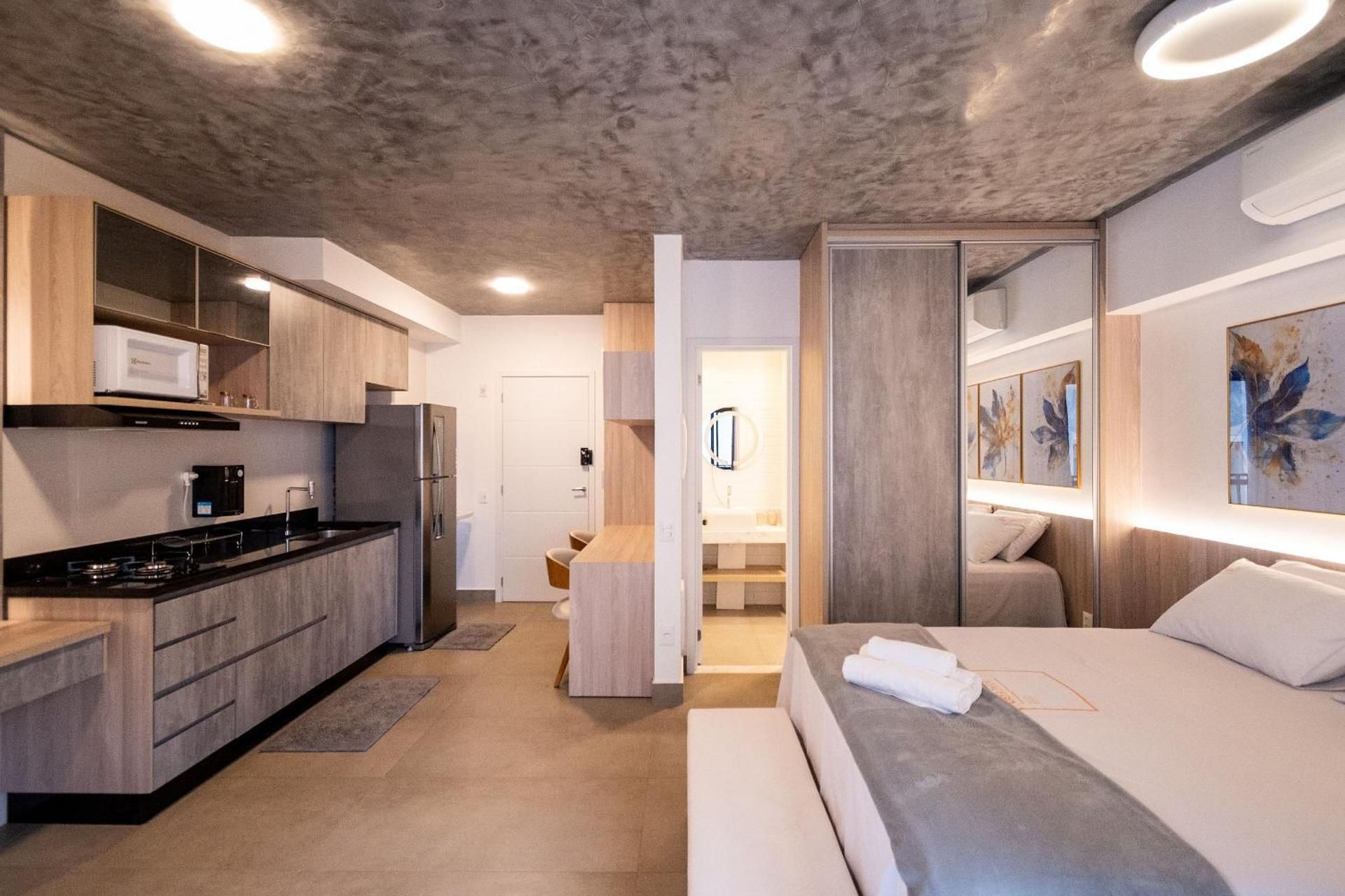 Studio Apartment