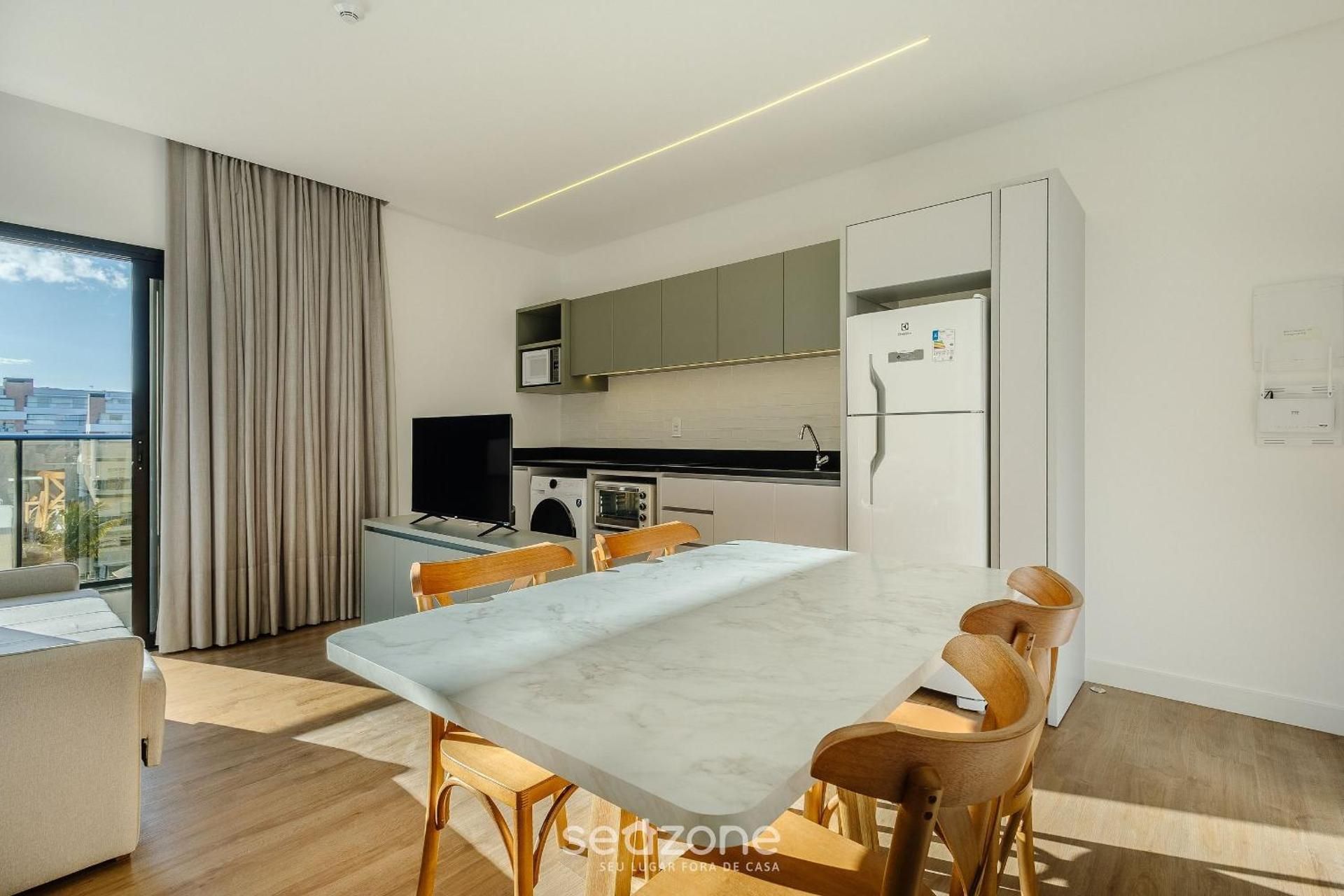 Apartment with City View