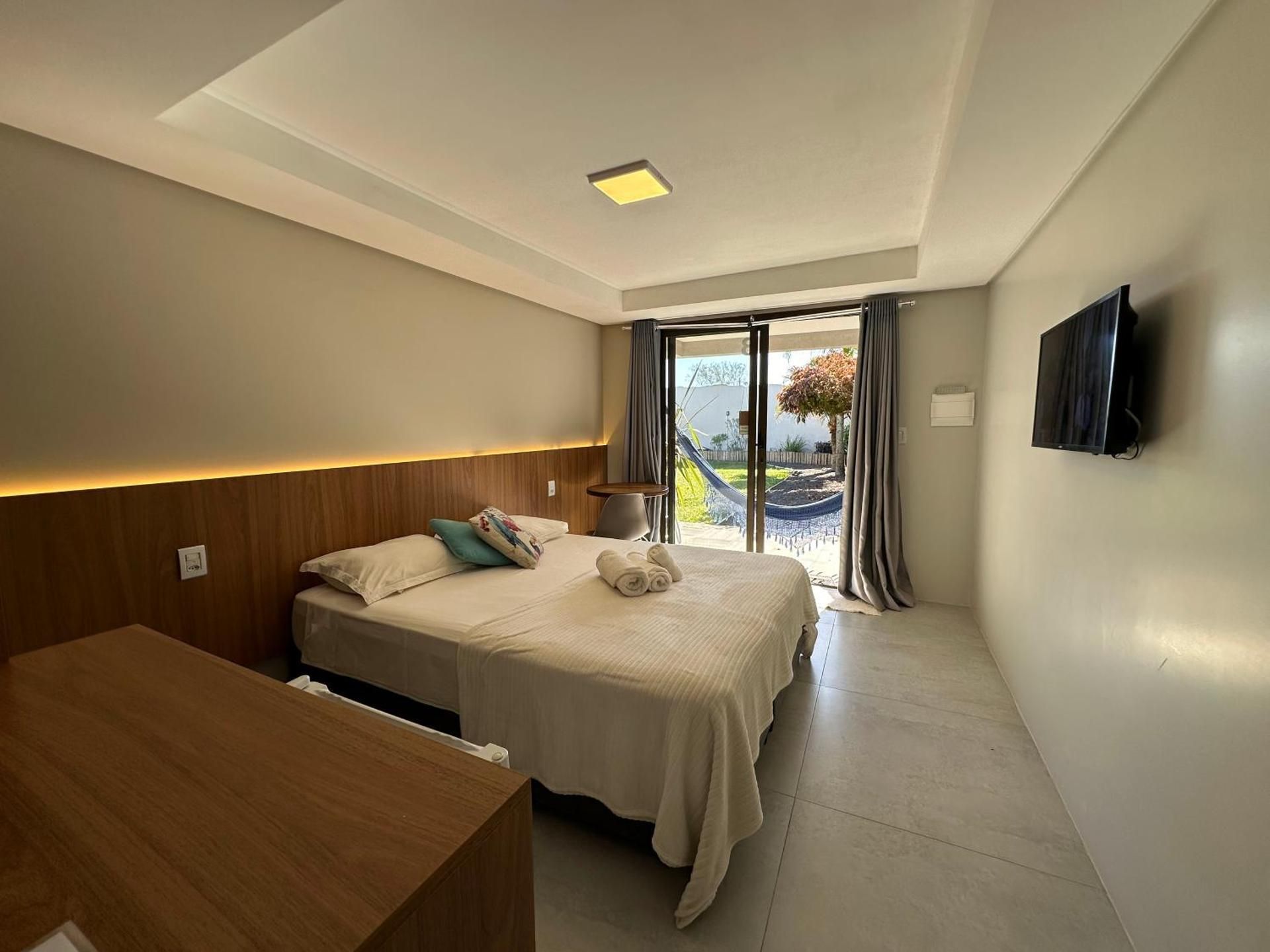 Deluxe Suite with Balcony