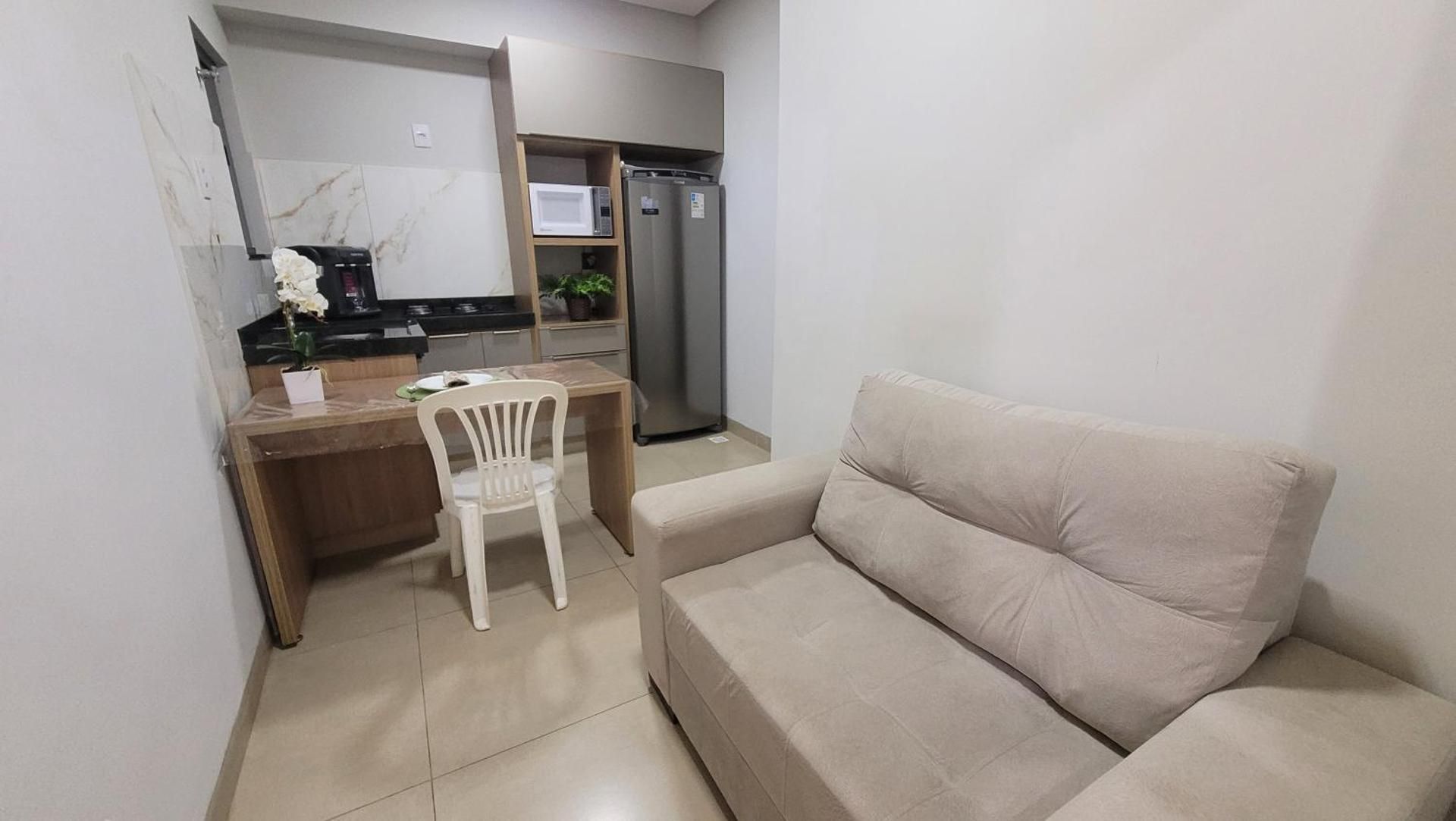One-Bedroom Deluxe Apartment