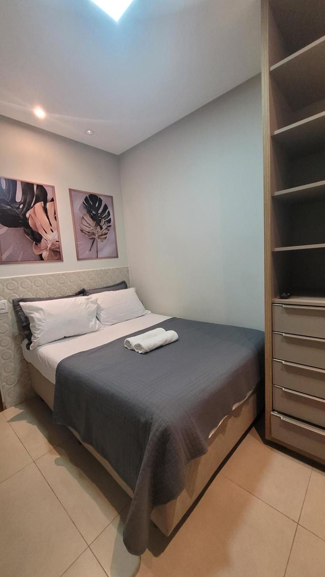 One-Bedroom Premier Apartment