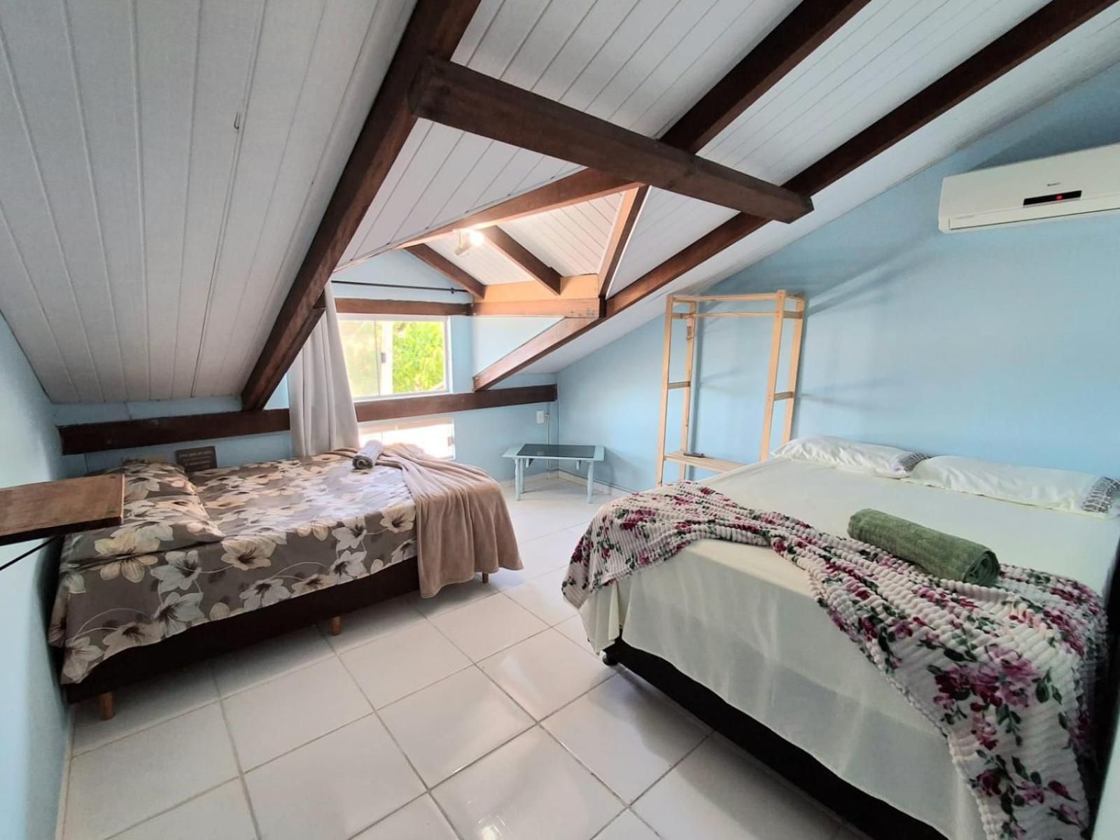 Mixed Dormitory Room