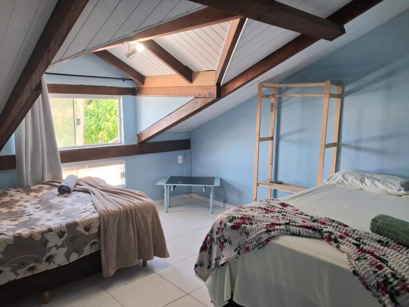 Mixed Dormitory Room