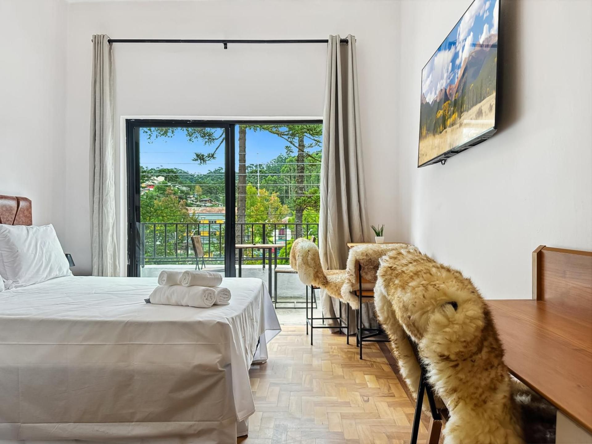 Double Room with Private Bathroom
