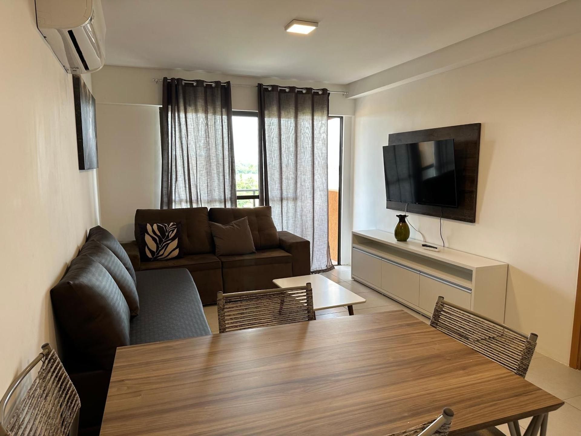 One-Bedroom Apartment with Sea View