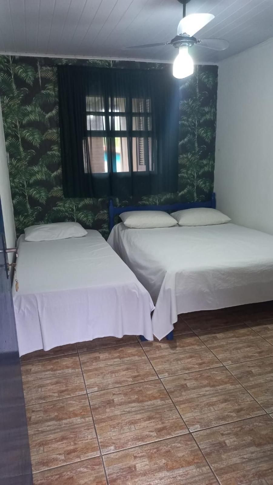 Deluxe Room (1 adult + 1 child)
