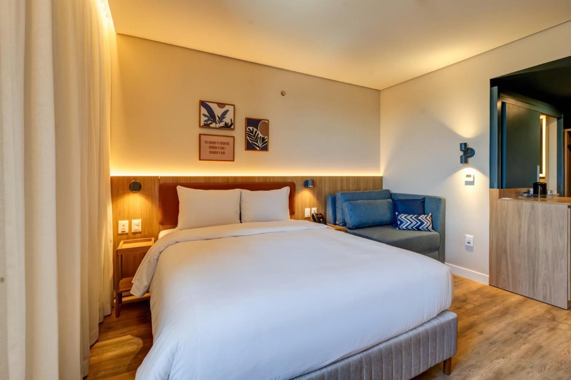 King Room - Non-Smoking