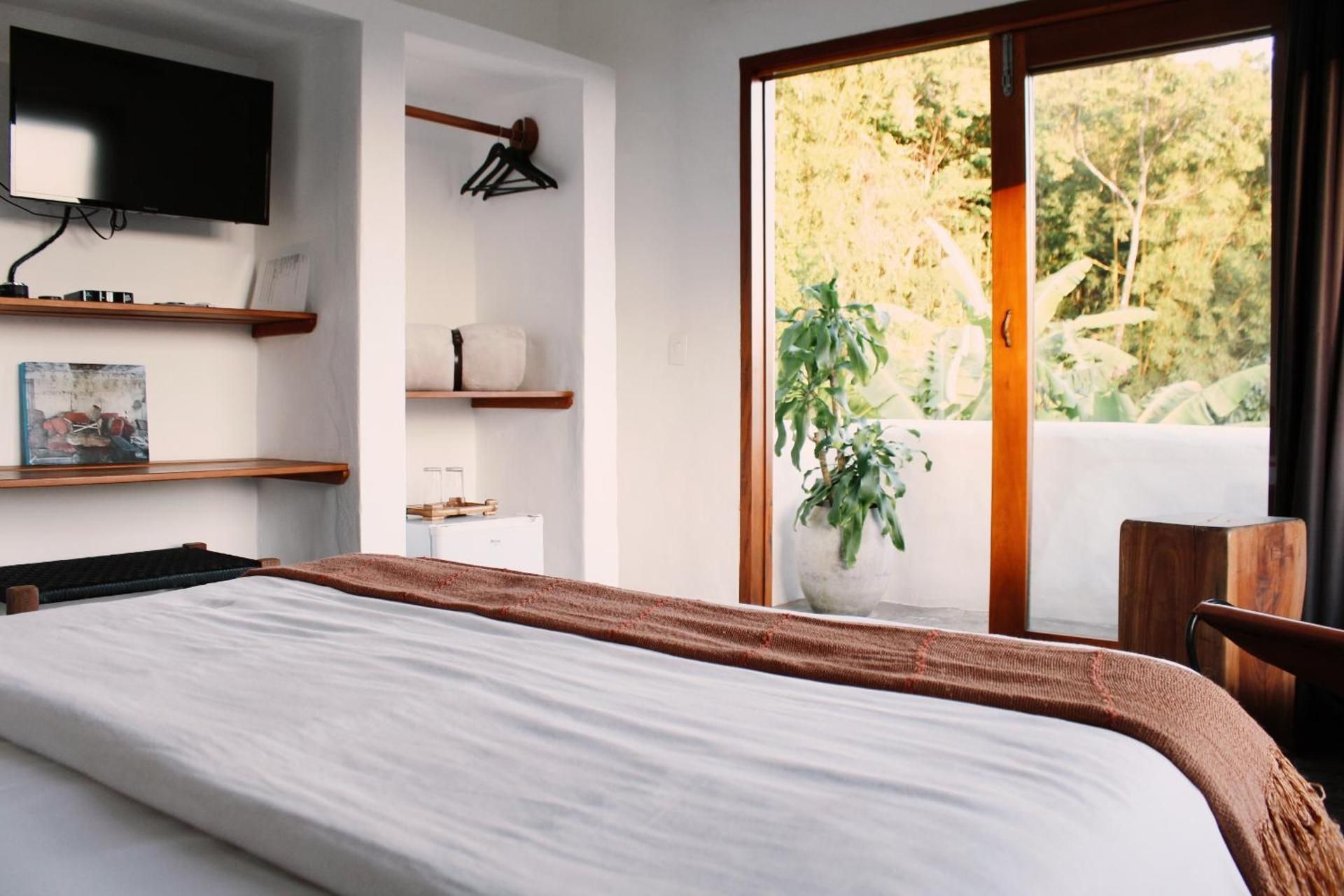 Suite with Garden View