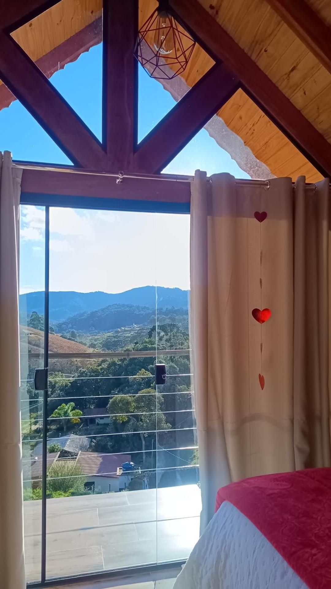 King Room with Mountain View