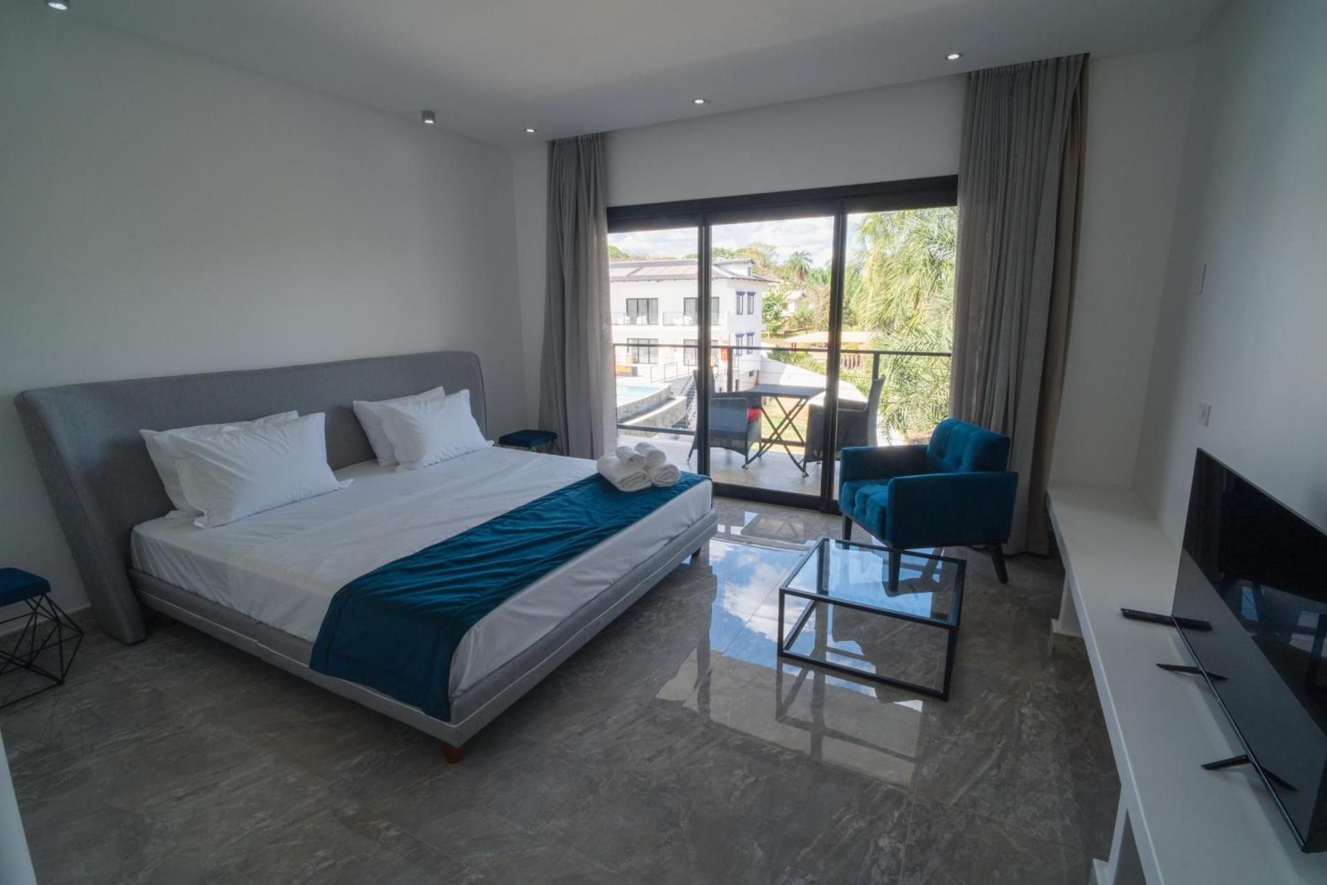 Deluxe Suite