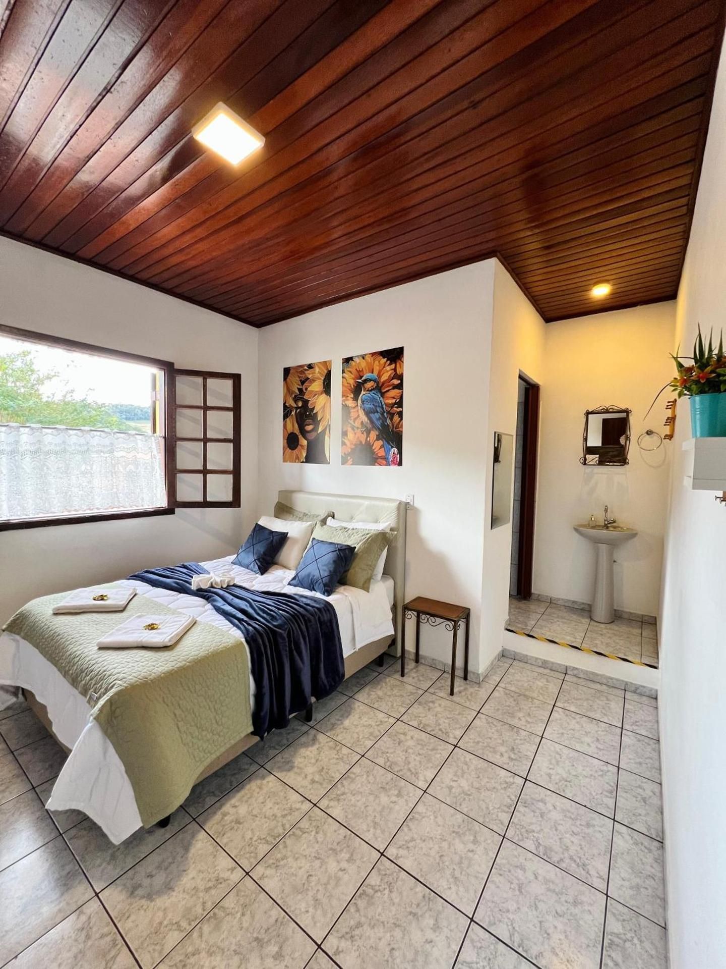 Suite with Mountain View