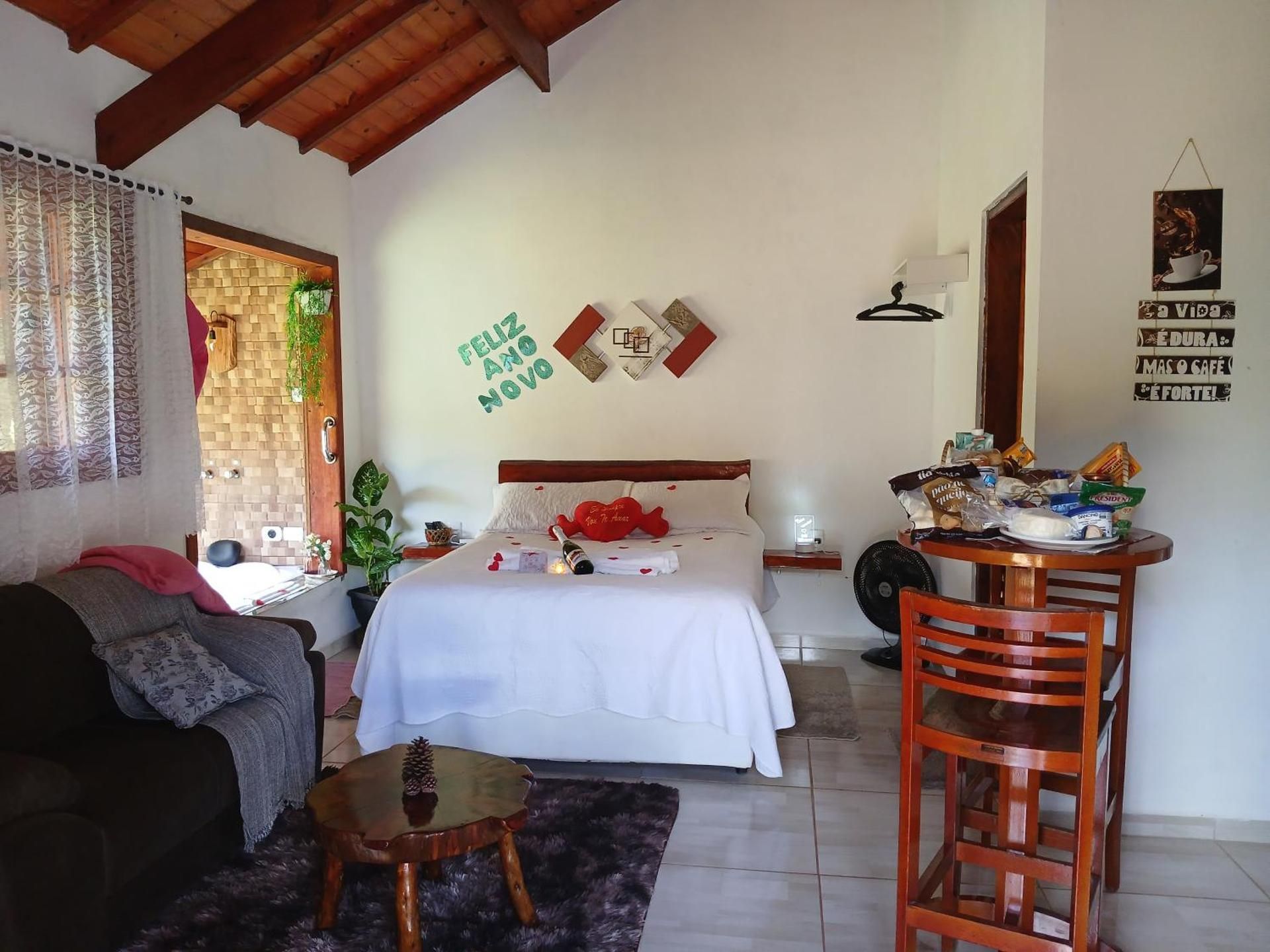 Double Room with Mountain View