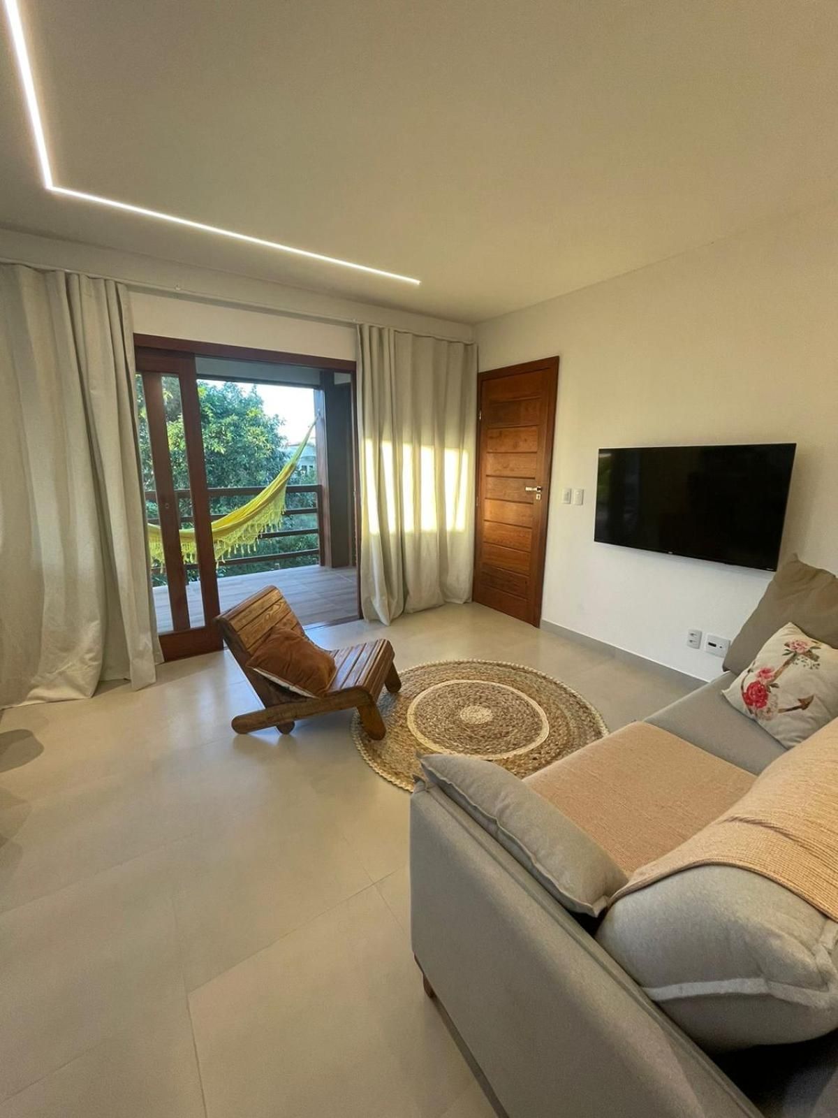Two-Bedroom Deluxe Apartment with Balcony