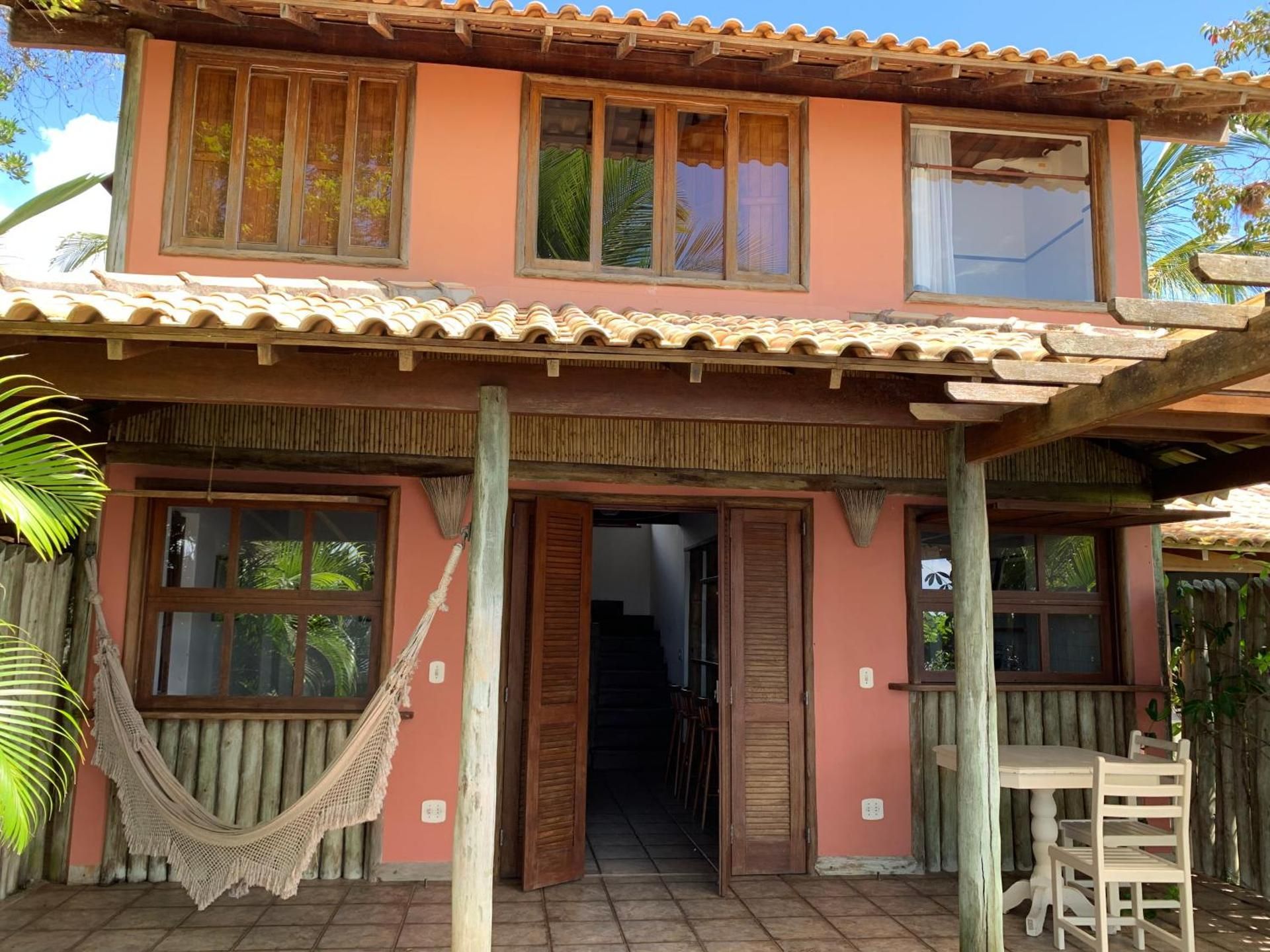 Bungalow - Water Front 