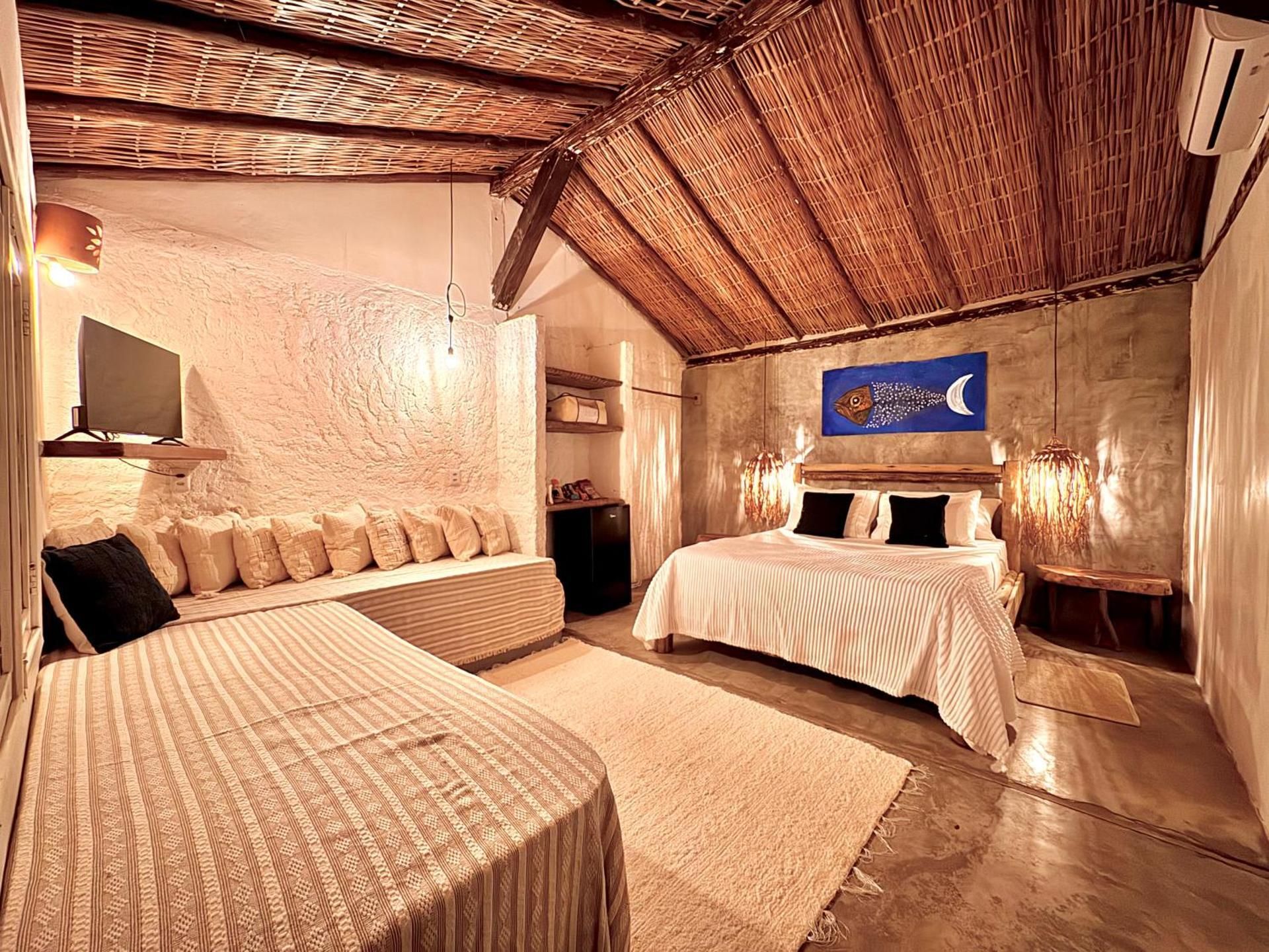 Standard Triple Room with Sea View