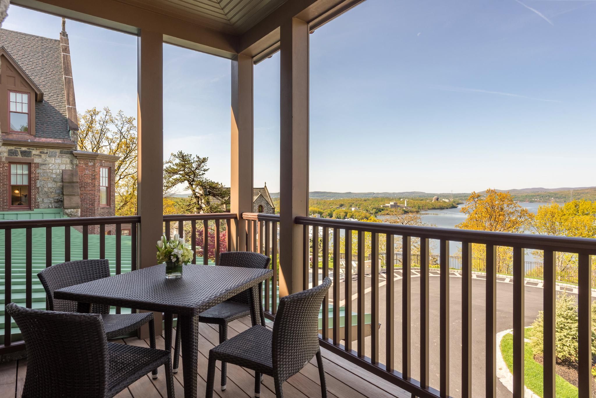 Superior River View Queen - Accesible