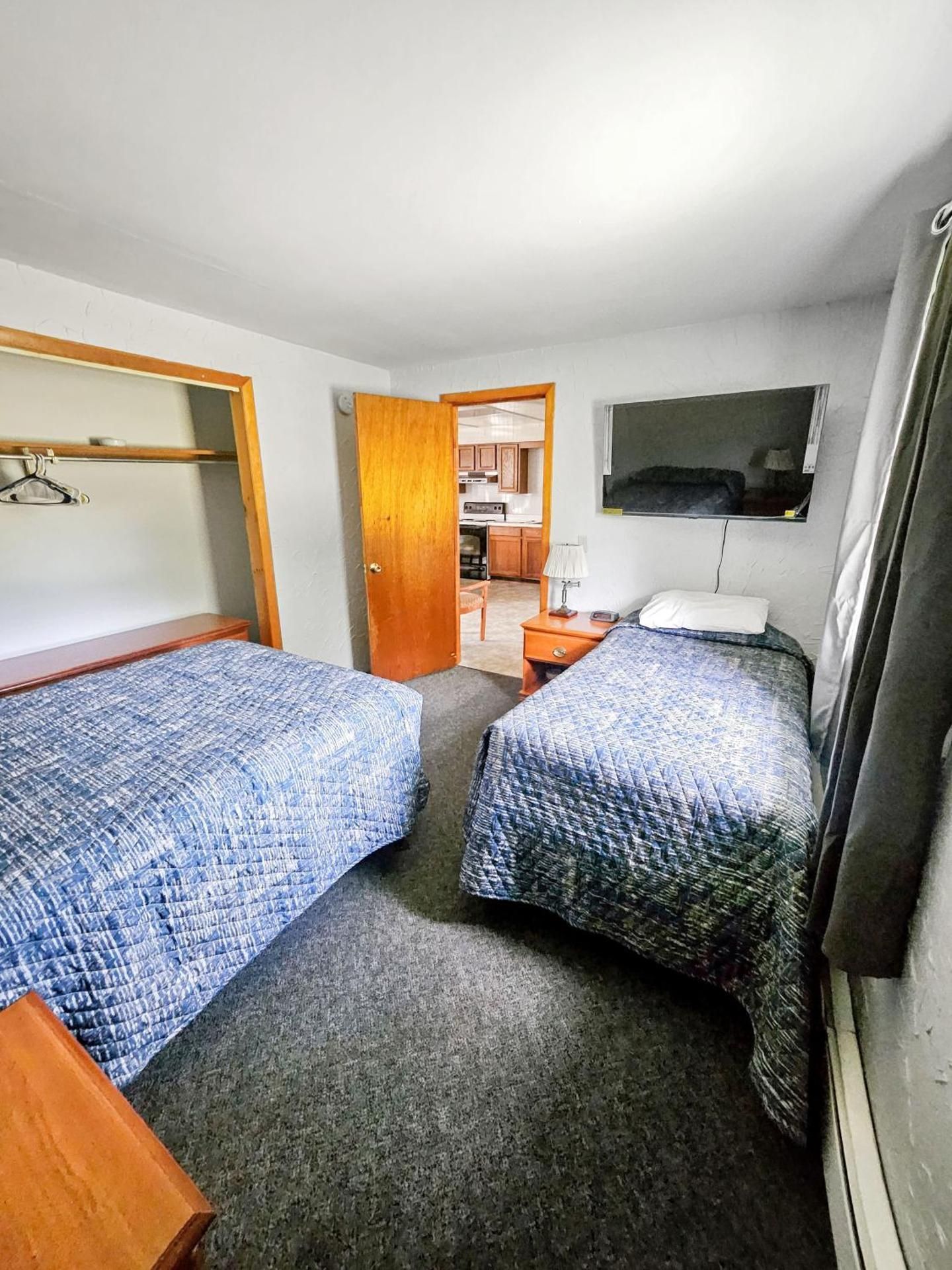 Standard Suite