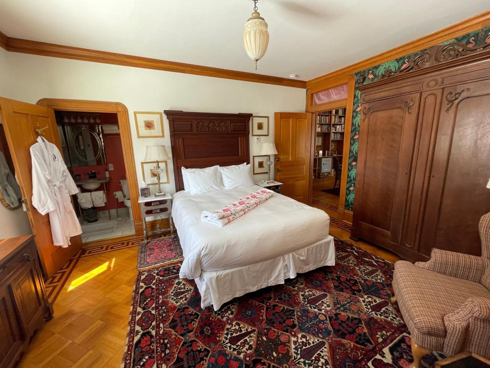 Superior Queen Room