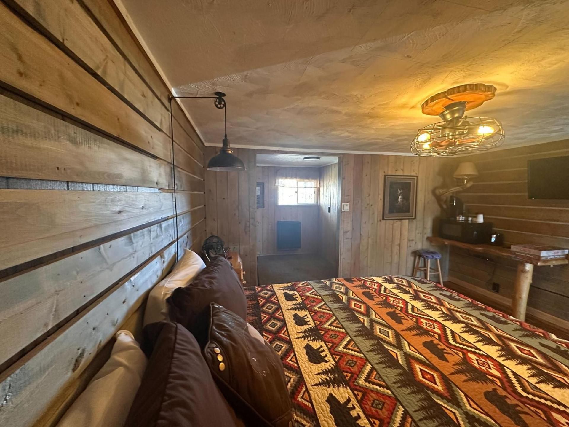 Deluxe King Studio
