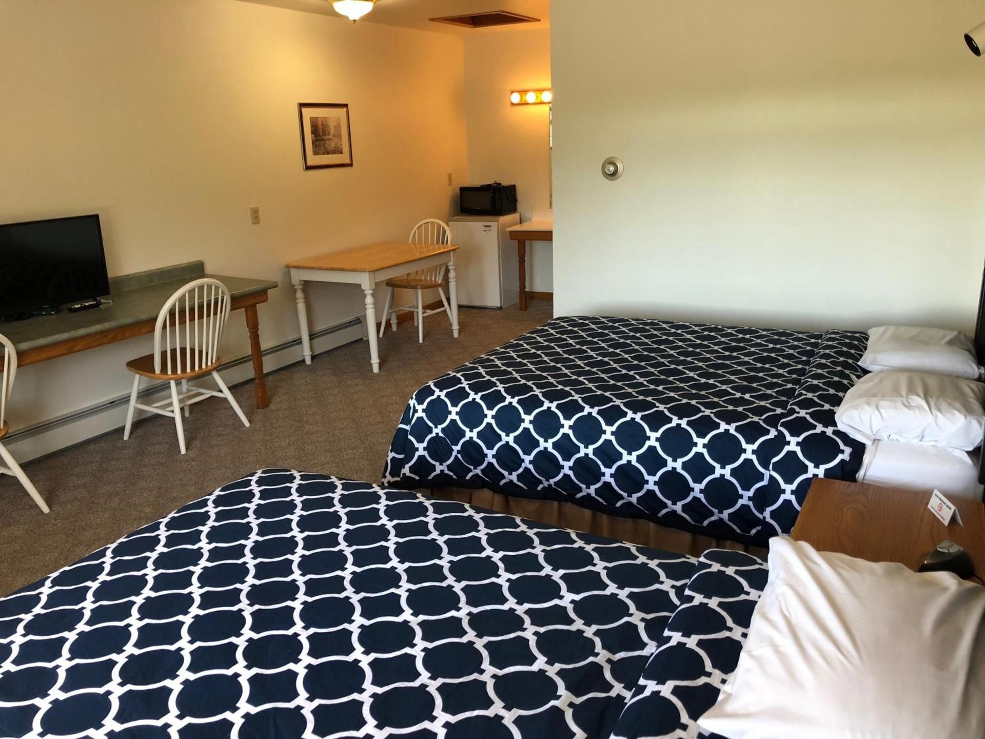 Queen Room with Two Queen Beds