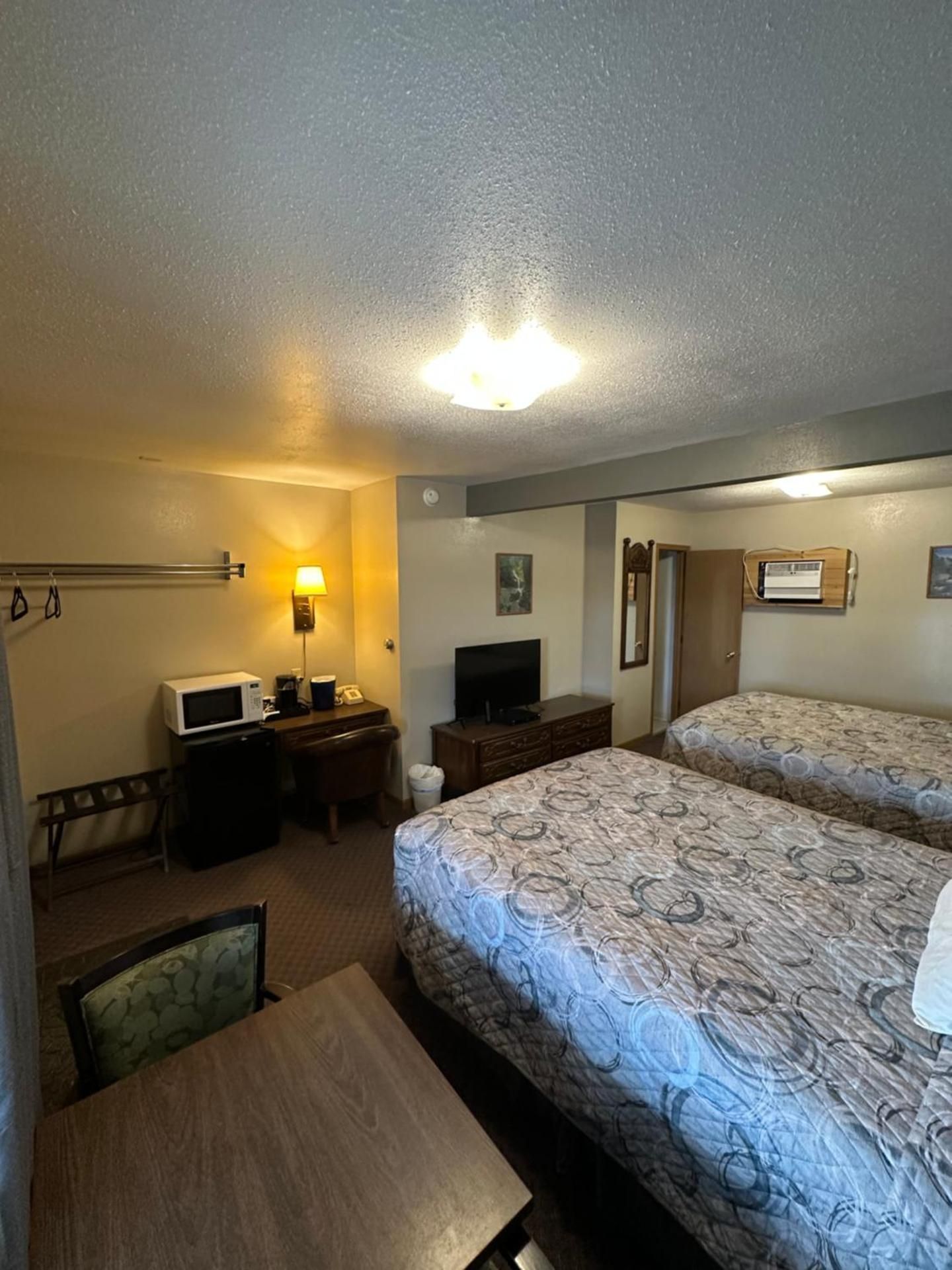 Queen Room
