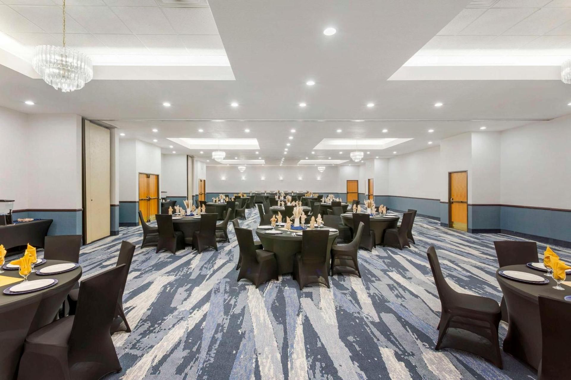 meeting room / ballrooms