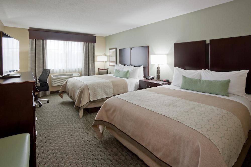 Standard Queen Room with Two Queen Beds