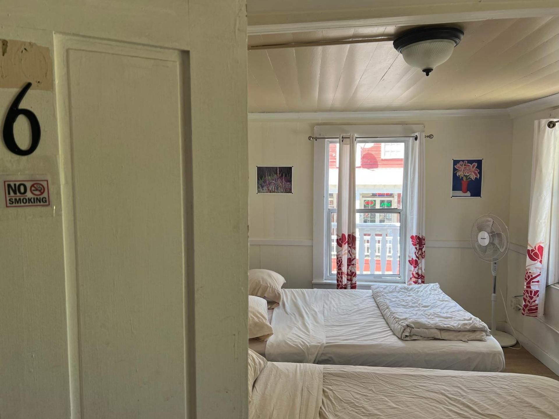 Queen Room with Balcony