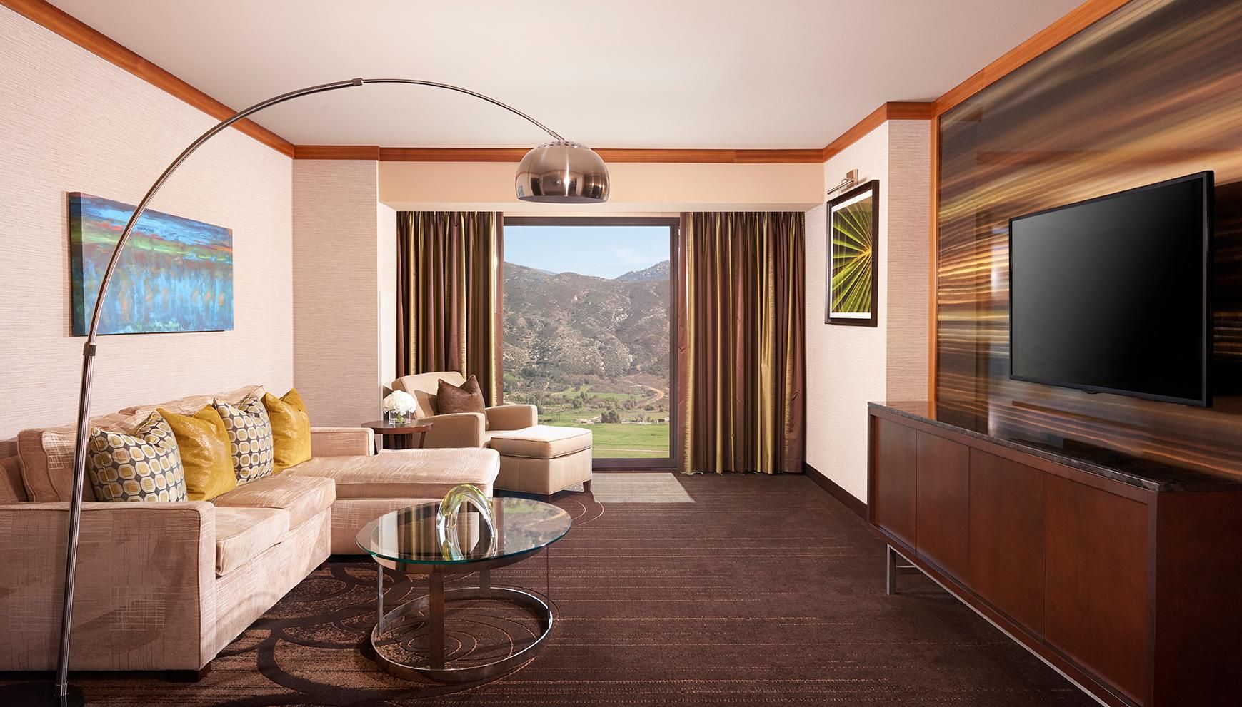 Resort Tower Sweet Suite King - Non-Smoking