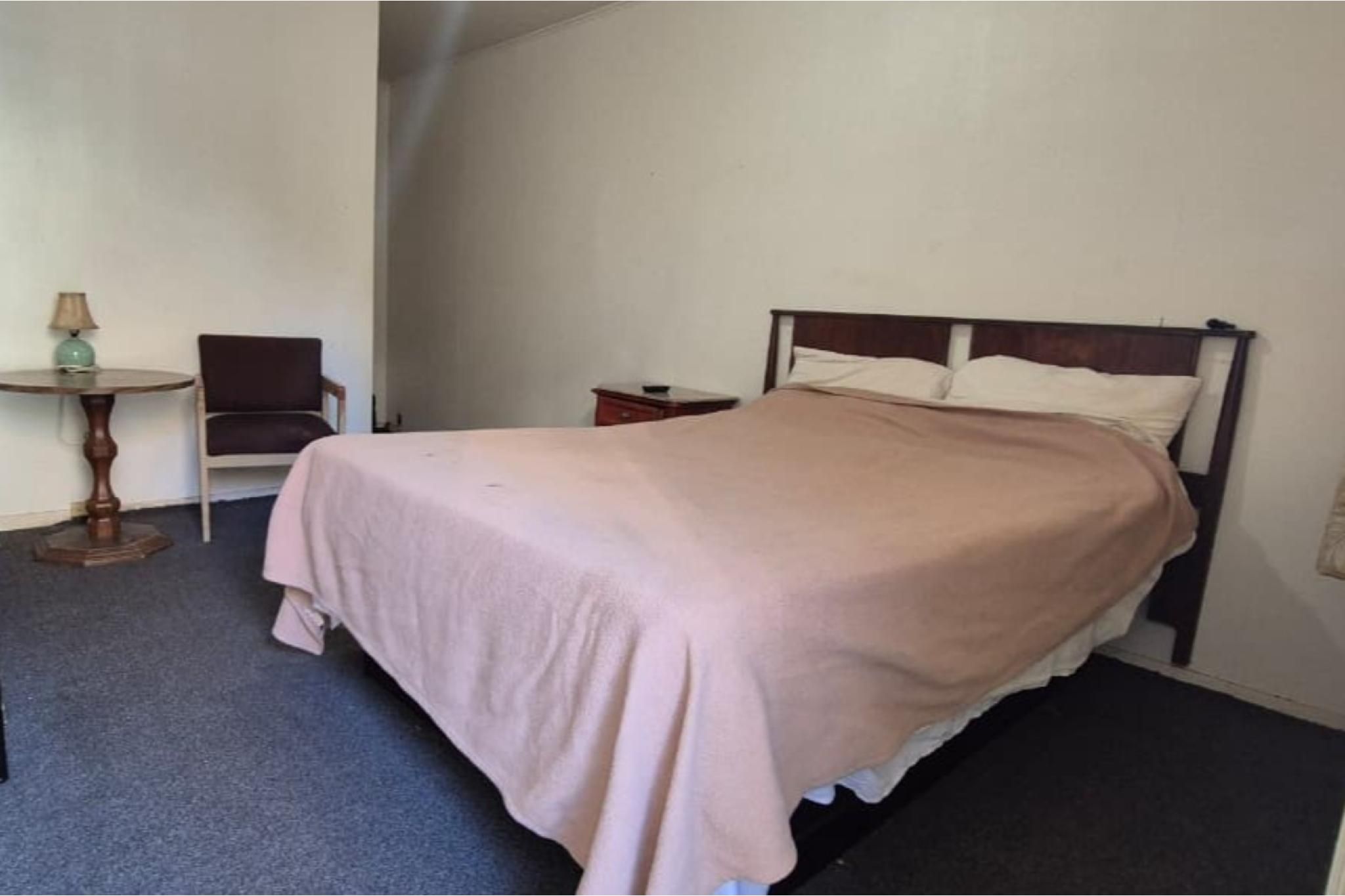 Single Bed Non-Smoking