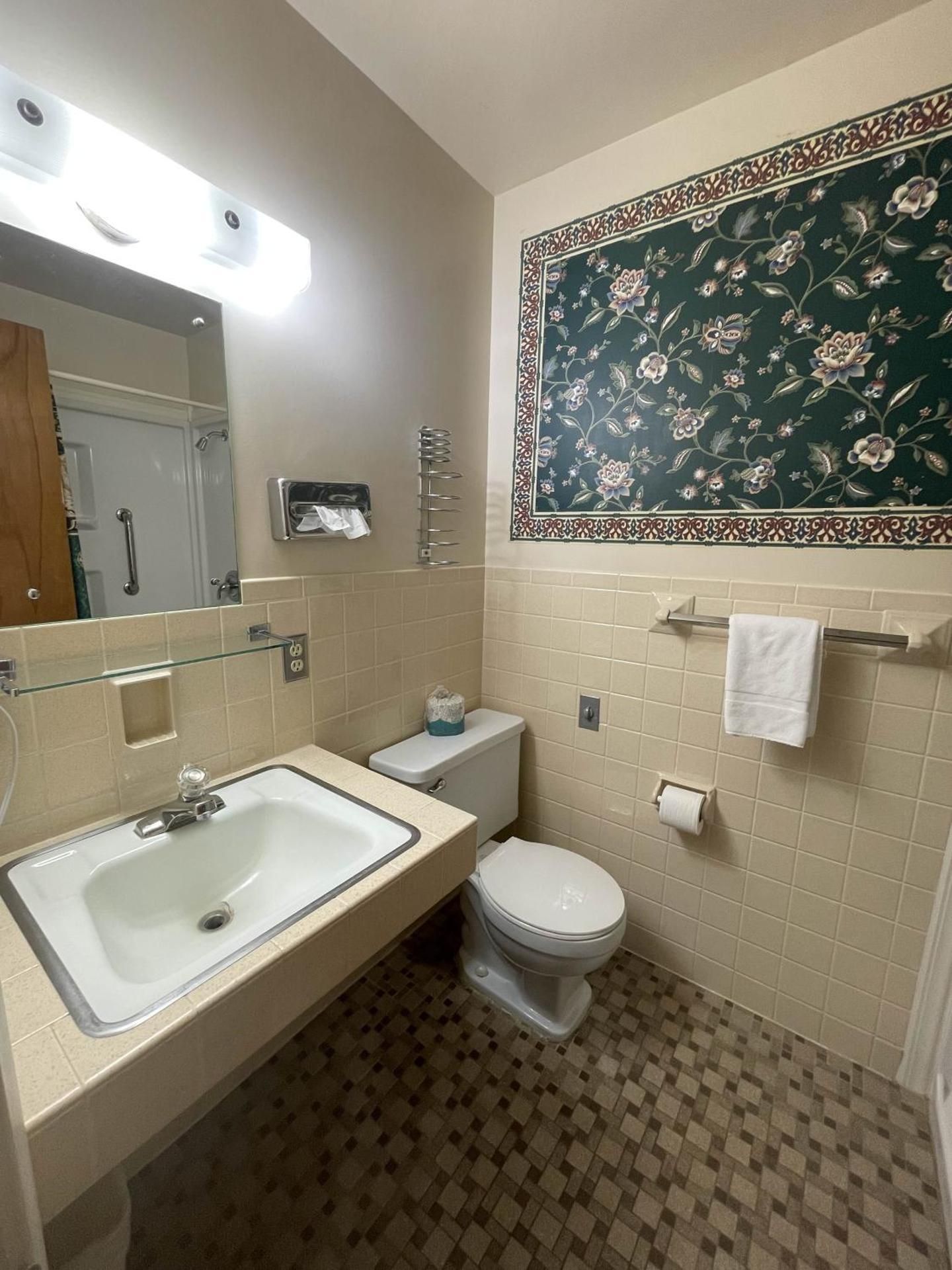 2 Full Beds Non-Smoking