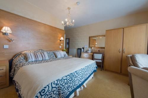 Deluxe AC Room