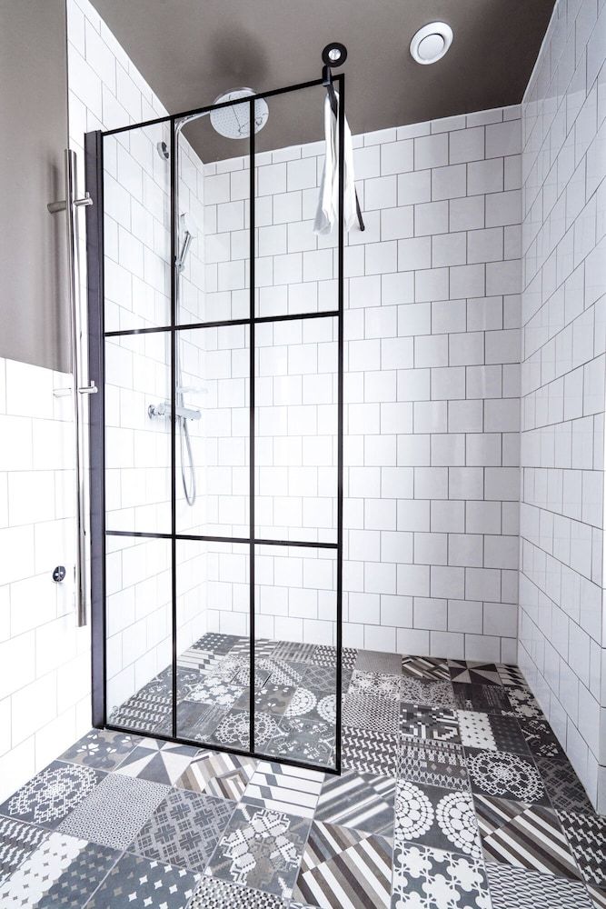 Ski Lodge Engelberg Comfort Corner Room 3