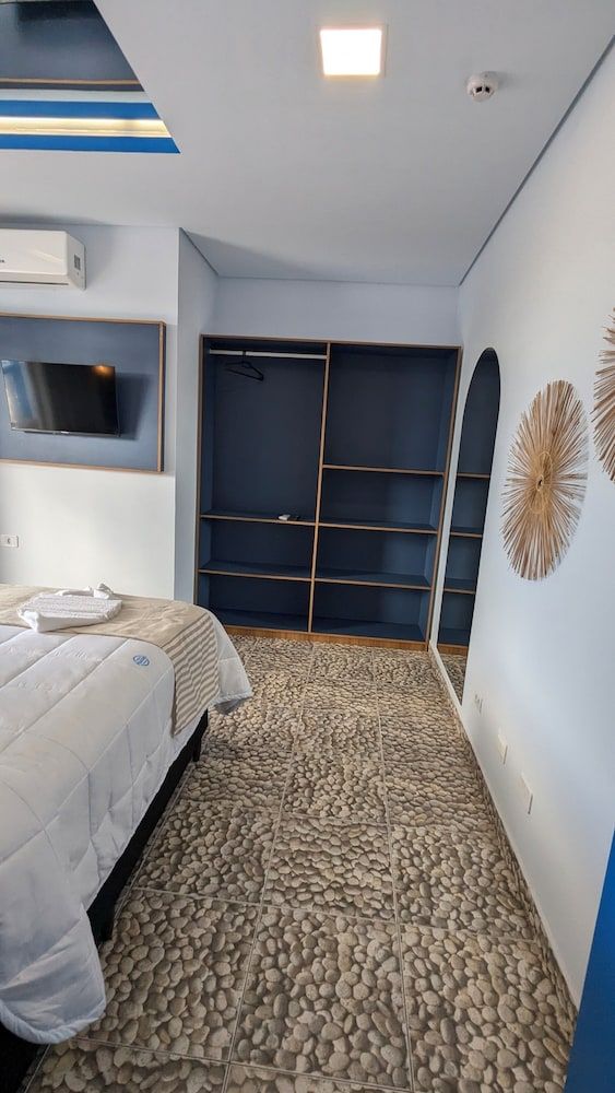 Deluxe Suite, 2 Bedrooms, Balcony, Sea View