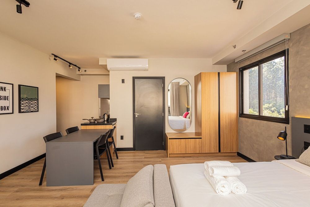 Premium Double Room, City View