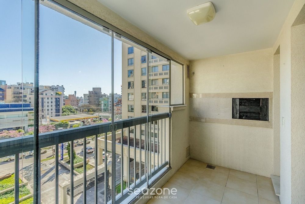 Basic Apartment