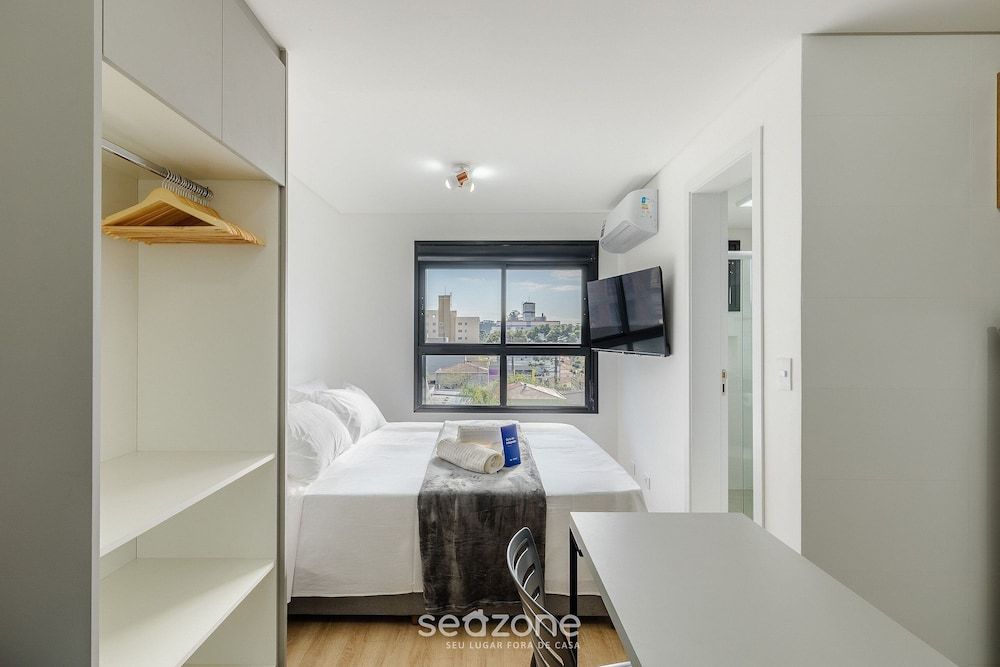 Basic Apartment