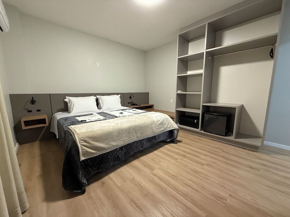 Double Room, Mobility Accessible