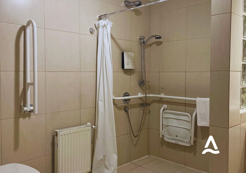 Almasur Punta Arenas Clásico Comfort Room, 1 Queen Bed 4