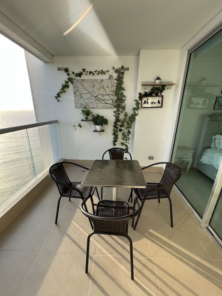 Comfort Apartment, Balcony, Beach View