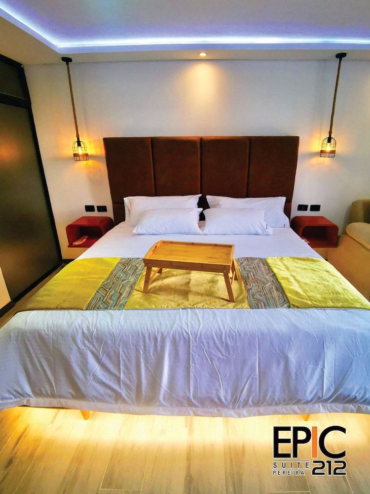 Epic Suite 212 Deluxe Aeropuerto Business Suite 6