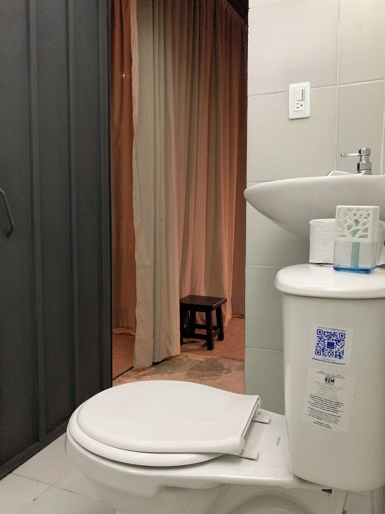 La Marrona - Casa de Huéspedes RURAL Comfort House, 2 Bedrooms, Patio, Garden View 7