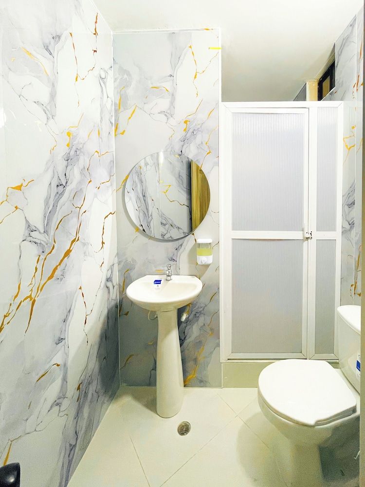 Hotel Caribe Real Inn Triple Room 6