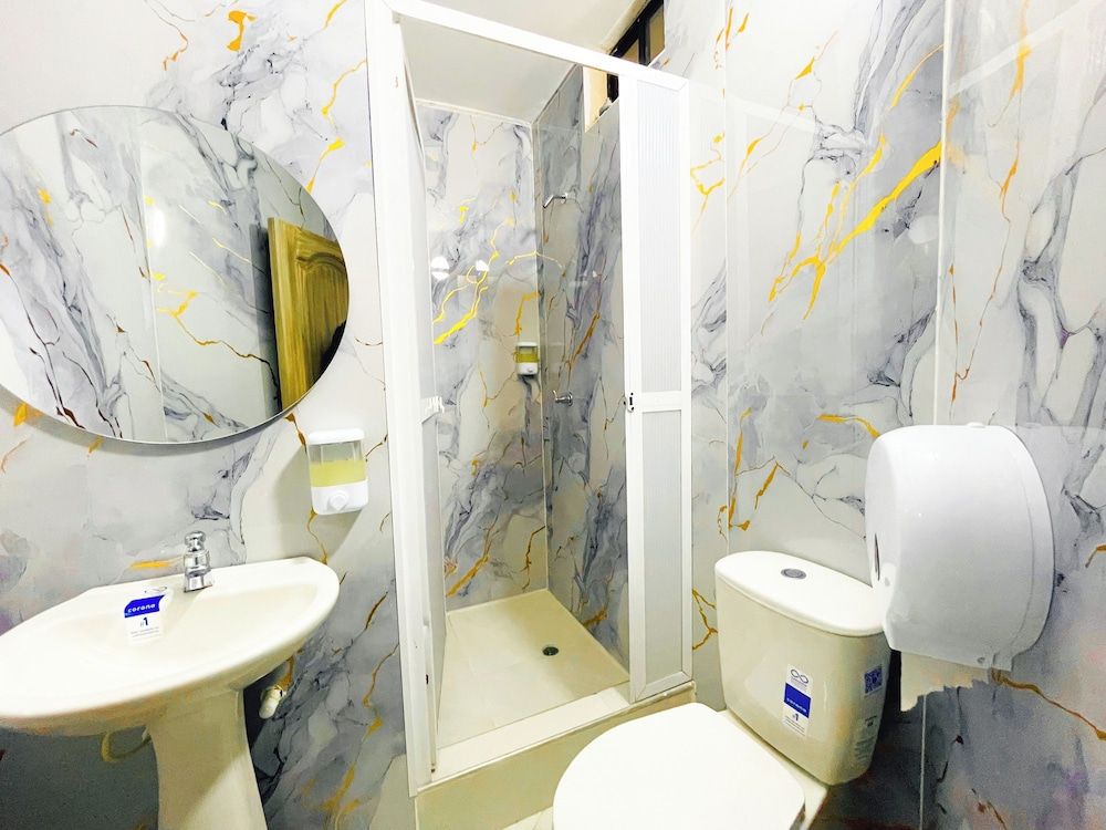 Hotel Caribe Real Inn Triple Room 5