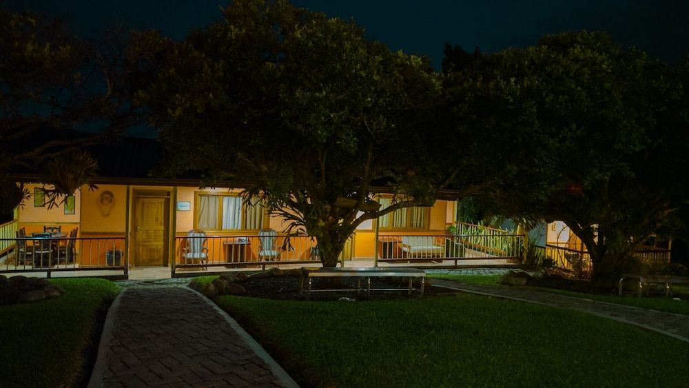 Finca Hotel Yerbabuena Family Room 3